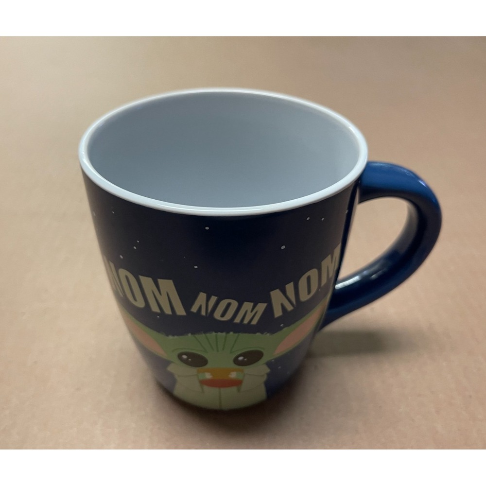 Star Wars The Mandalorian Grogu "NOM NOM NOM" 25 oz Ceramic Coffee Mug
